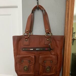 Leather tote